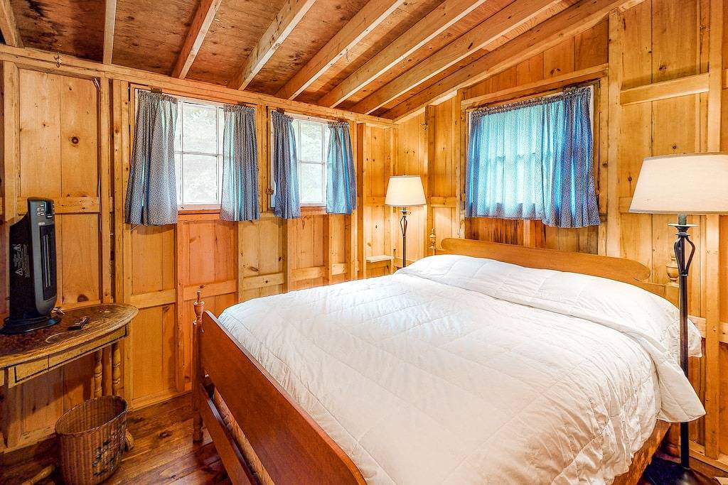 Glamping for 3 Guests in Maine, USA