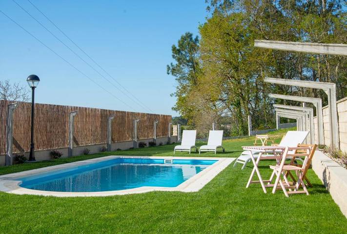 Chalet para 14 personas, con piscina además de vistas y jardín en Provincia de Pontevedra - 4