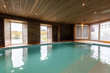 Location de vacances pour 34 personnes, avec jardin dans Région wallonne