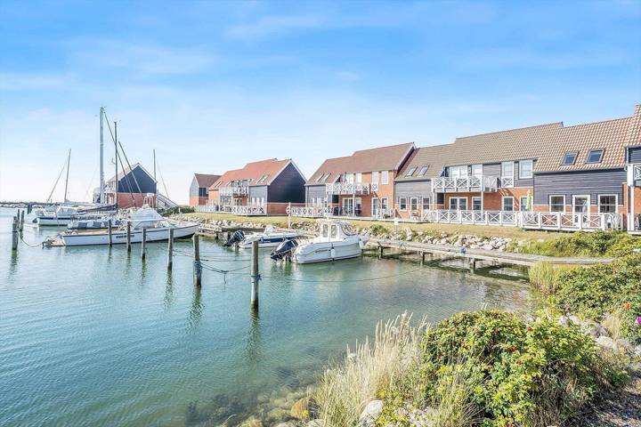 Ferieleilighet for 4 personer, med terrasse i Møn