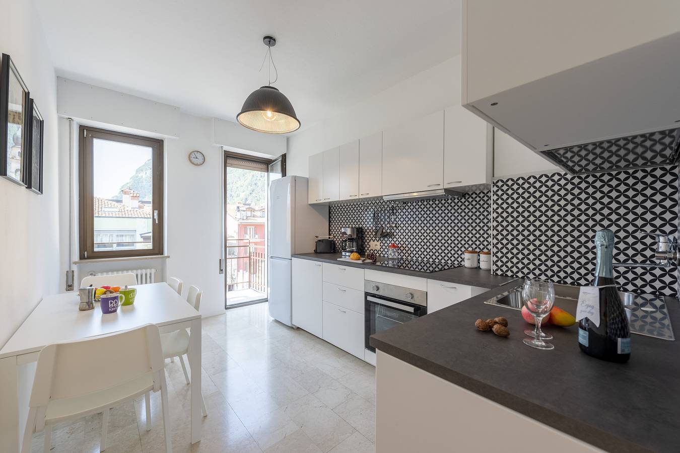 Ganze Wohnung, Casa Lucia in Riva Town in Riva del Garda, Gardasee-Berge