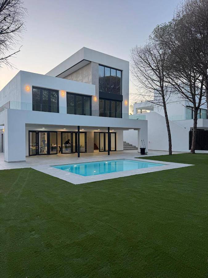 Chalet para 10 personas, con vistas además de jardín y piscina en Provincia de Cádiz - 4