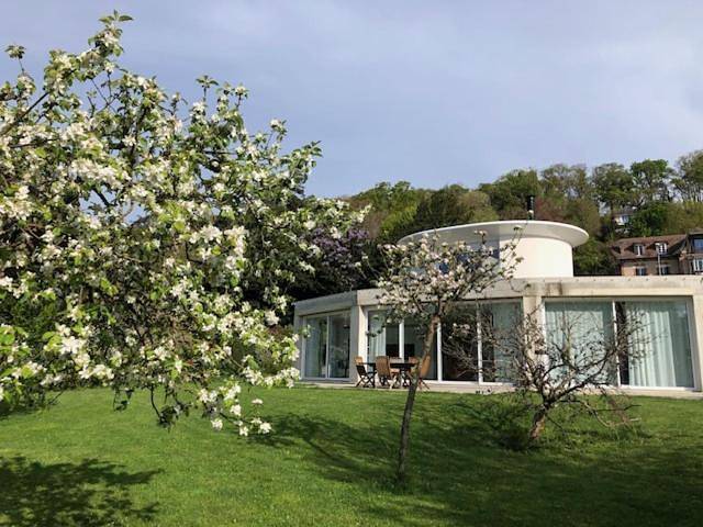 Location de vacances pour 4 personnes, avec vue et jardin à Saint-Jean-le-Thomas