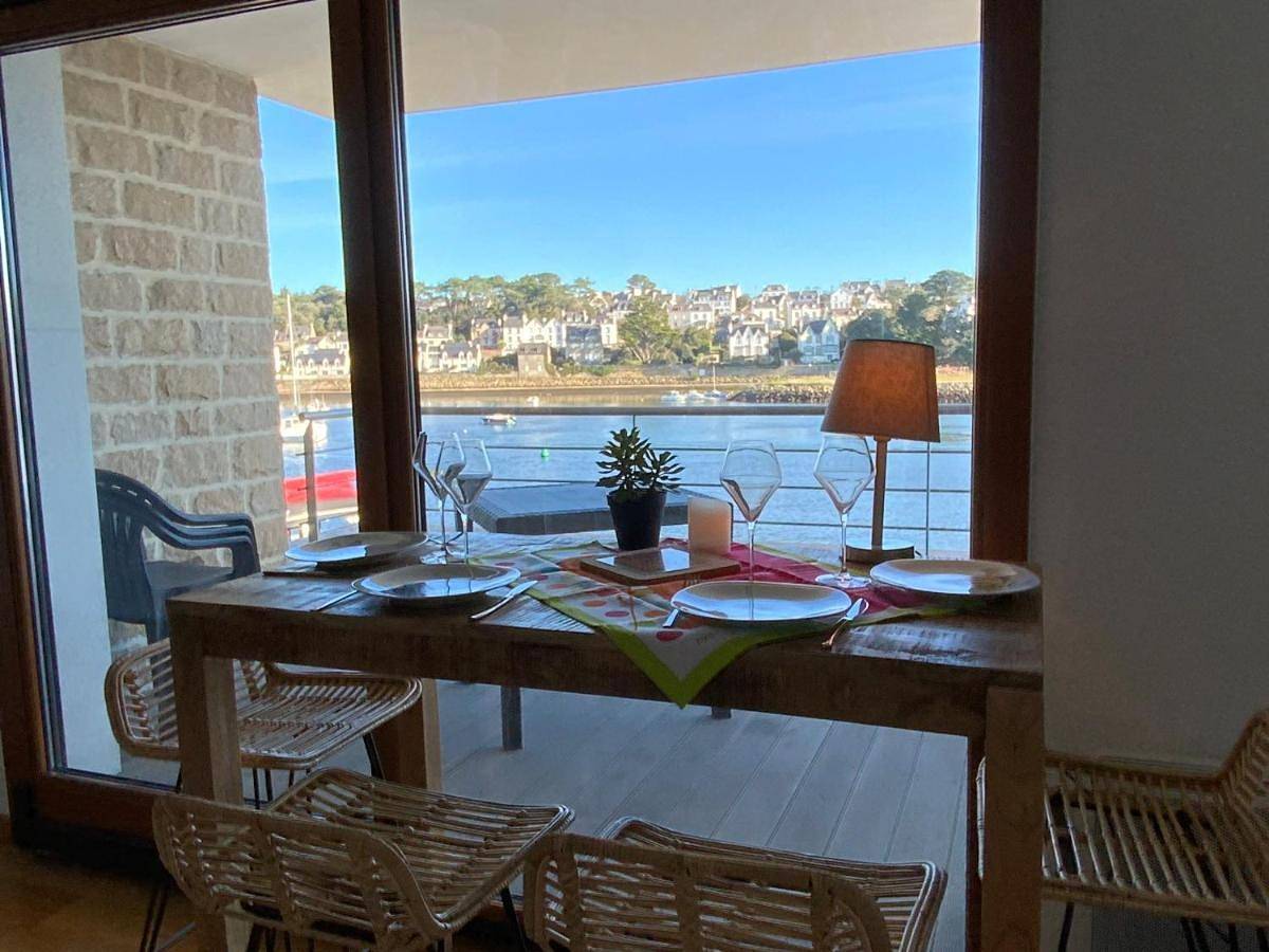 Appartement entier, Appartement Face à la Mer -Port d'Audierne in Audierne, Région de Quimper