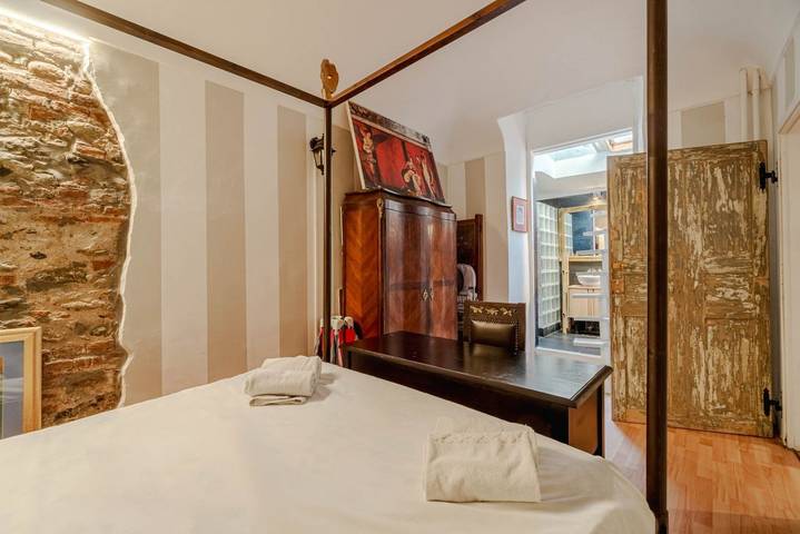 Ganze Wohnung, Ferienwohnung für 2 Personen mit Balkon/Terrasse in Turin, Turin Provinz