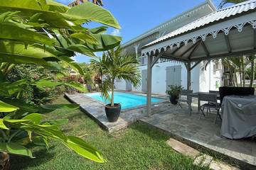 Maison de vacances pour 4 personnes, avec terrasse et jardin en Martinique