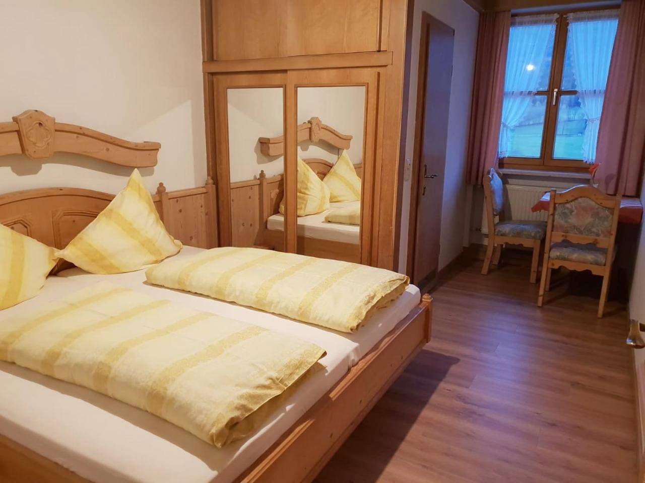 Übernachtungspension ohne Frühstück - Pension - Ferienwohnungen Ludwig in Rimbach (Oberpfalz), Ostbayern