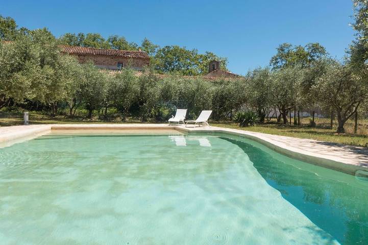 Ferienhaus für 6 Personen, mit Pool und Garten - 1
