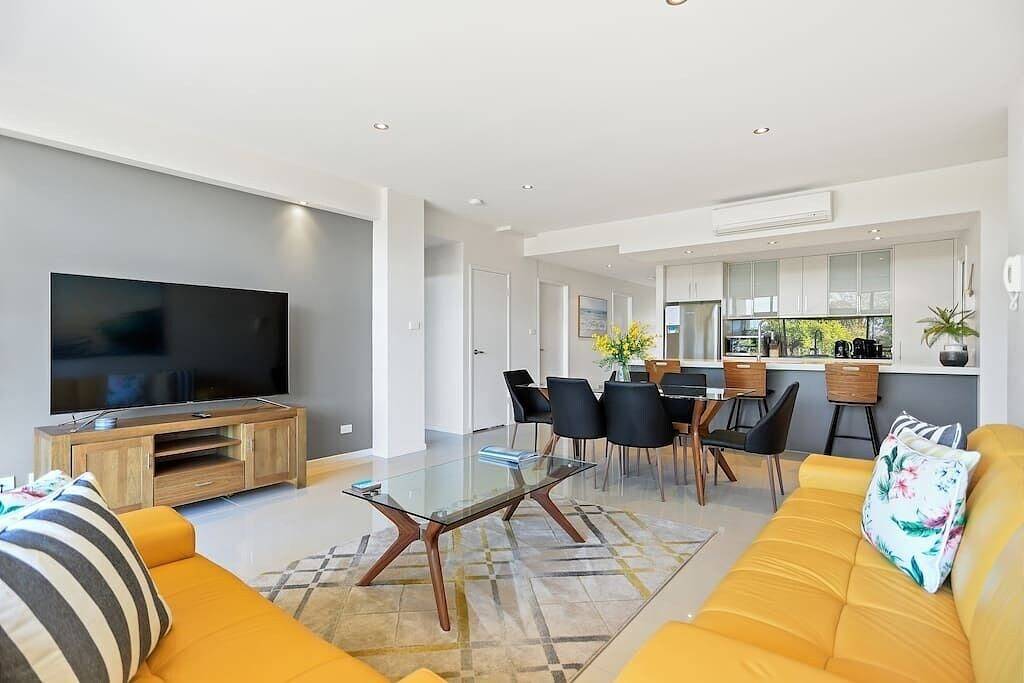 Aqua Shores - 1 Schlafzimmer - Huskisson (Neu renoviert mit Wifi, Bettwäsche, Netflix und A / C) in Huskisson, Jervis Bay