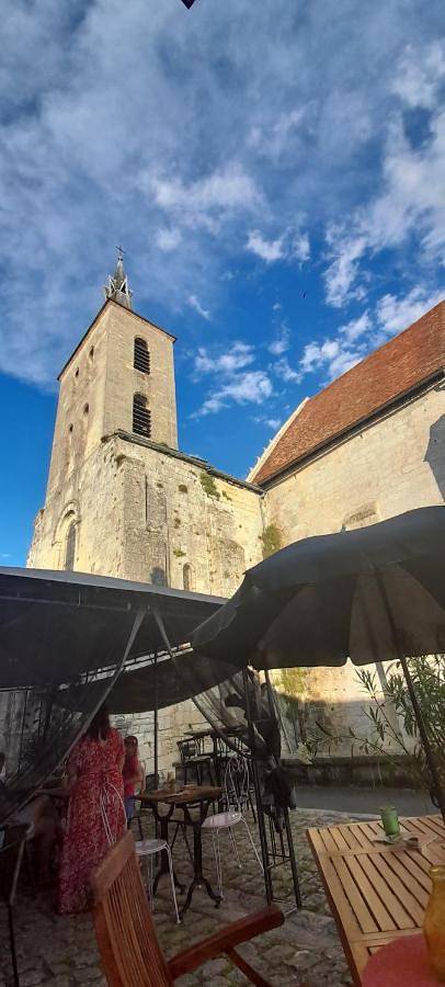 Gîte pour 6 personnes, avec jardin et vue, animaux acceptés à Guîtres - 3