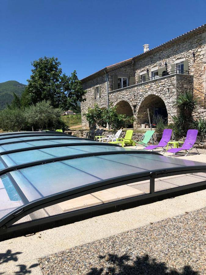 Maison de vacances pour 15 personnes, avec piscine ainsi que balcon et vue
