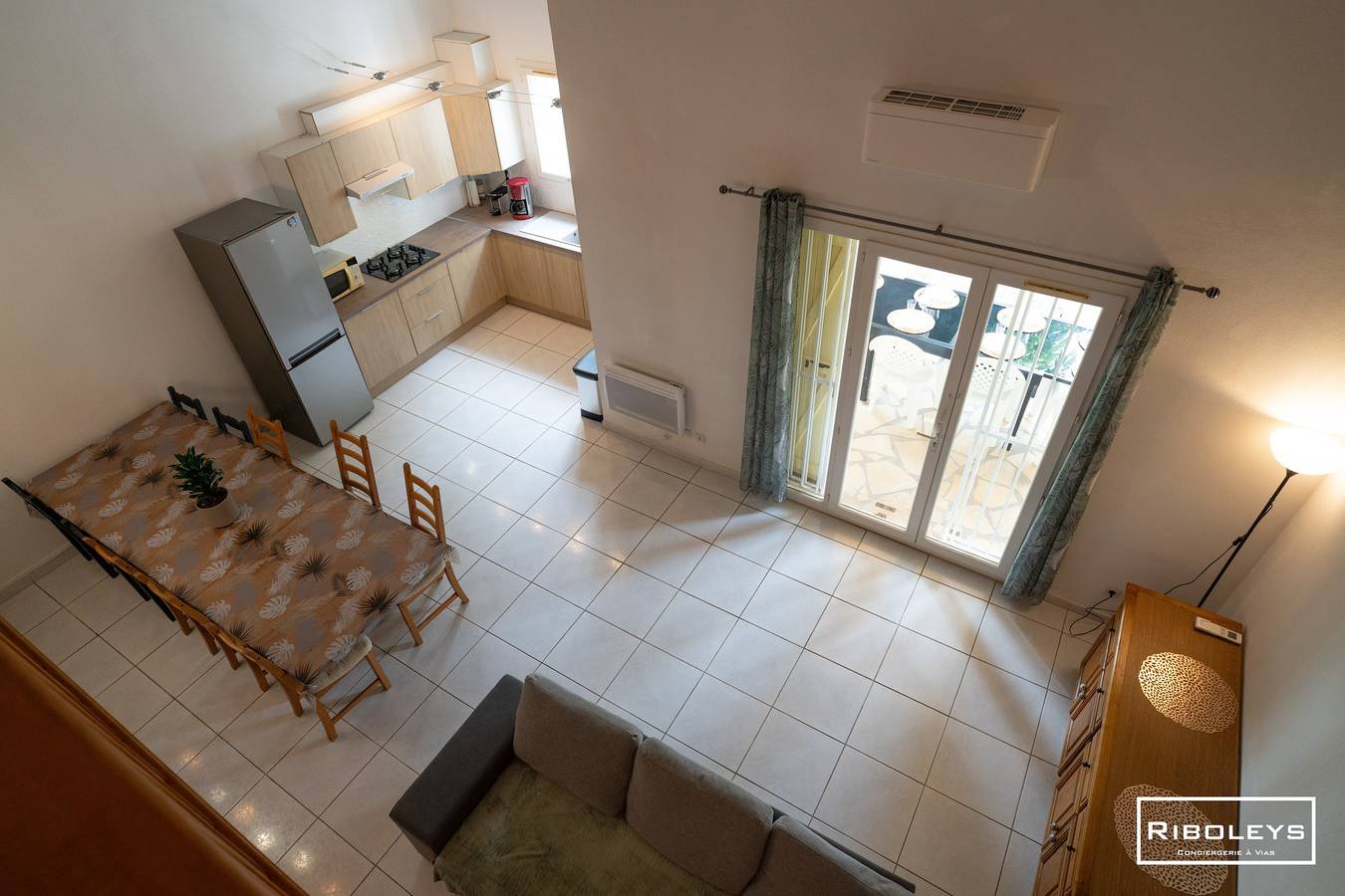 Villa T4 à 450m de la plage avec climatisation in Vias Plage, Vias