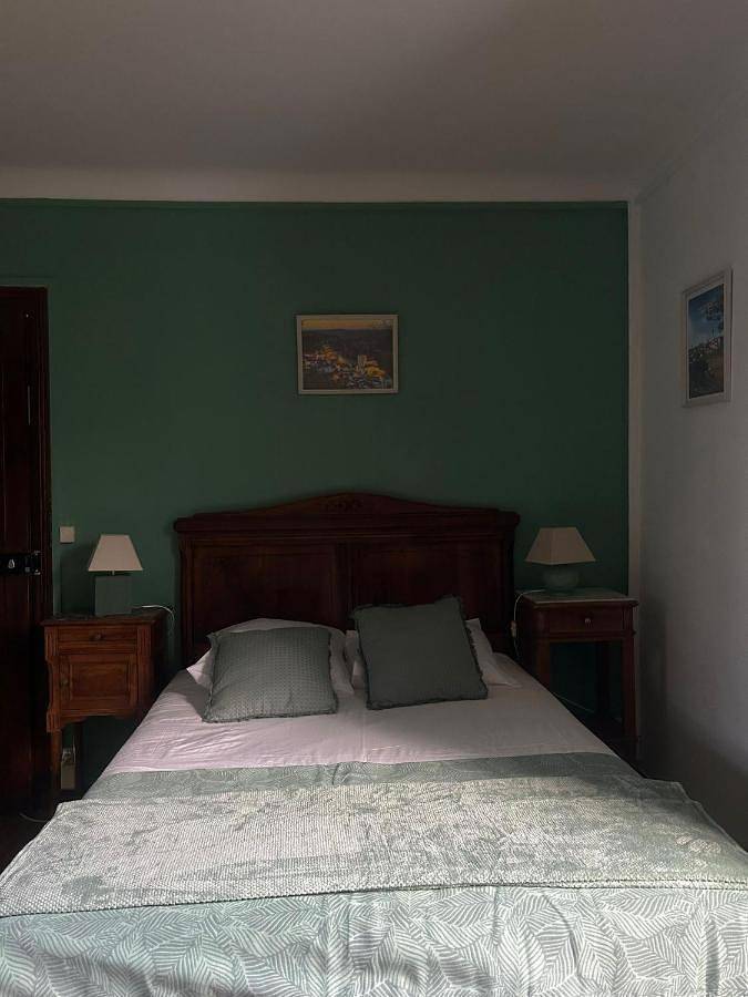 Location de vacances pour 2 personnes, avec jardin ainsi que piscine et sauna, animaux acceptés à Saint-Sozy - 4