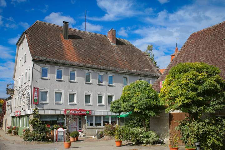 Ferienhaus für 2 Personen, mit Terrasse und Garten in Rot am See