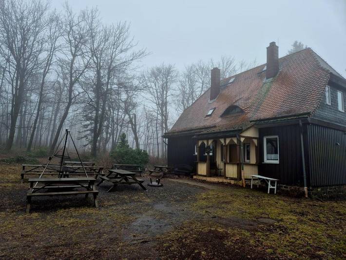 Ferienhaus für 25 Personen, mit Terrasse und Garten sowie Ausblick in Schotten
