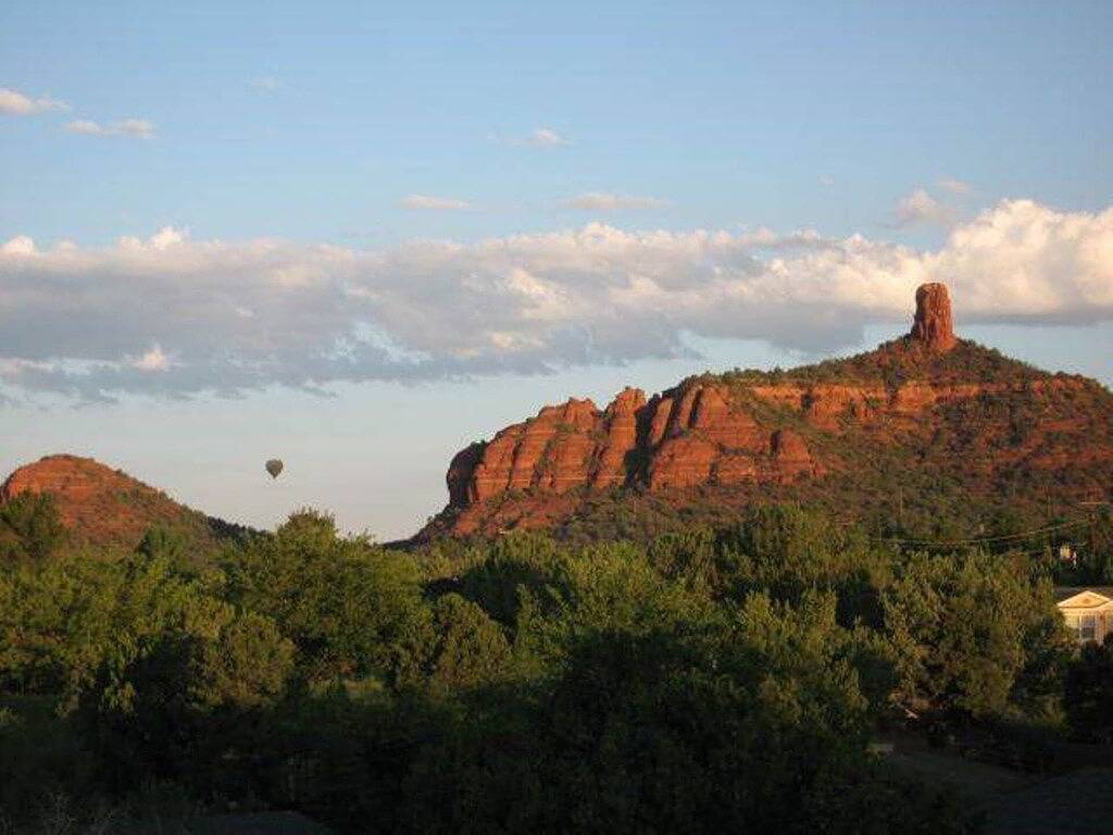 Spektakuläre Sedona Red Rock- und Sunset Views ~ Flitterwochen-Flucht ~ Luxuriöse Hot Tub in Sedona, Oak Creek Canyon