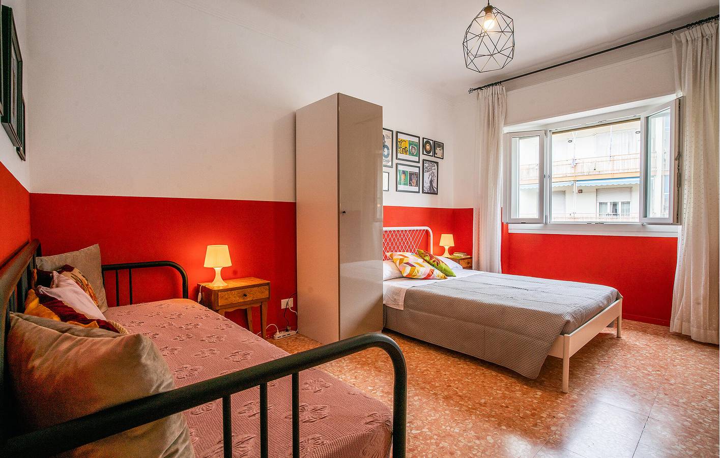 Ganze Ferienwohnung, Gemütliche Strandwohnung mit Terrasse und Parkplatz in San Remo, Sanremo Gemeinde