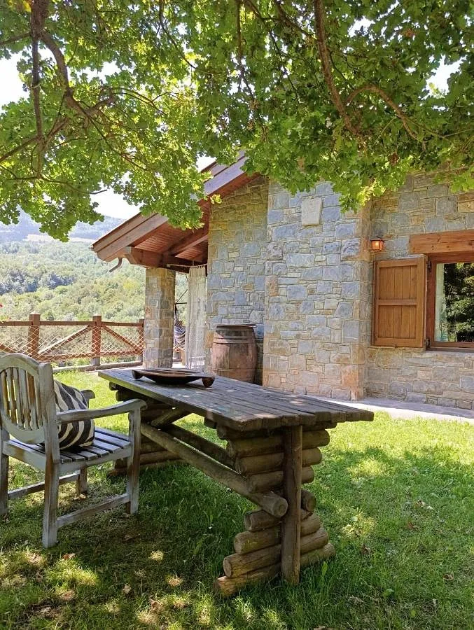 Casa de vacaciones para 11 personas, con vistas y piscina además de jardín y piscina para niños - 1