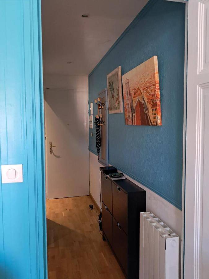 Appartement entier, One-Bedroom Apartment in Châtel-Guyon, Parc naturel régional des Volcans d'Auvergne