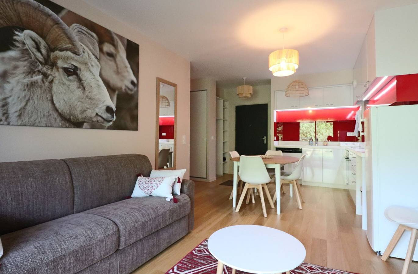 Appartement entier, Appartement 'La Montille' avec vue sur la montagne et Wi-Fi in Mont-Dore, Parc naturel régional des Volcans d'Auvergne