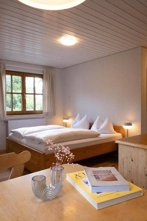 Lago mio - Pension am See - bei uns verbringt Ihr eine wundervolle Zeit direkt am Wasser in Wörthsee, Ammersee