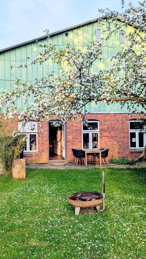 Ganze Wohnung, Ferienwohnung Lütt Quickborn in Quickborn (Dithmarschen), Sankt Michaelisdonn und Umgebung