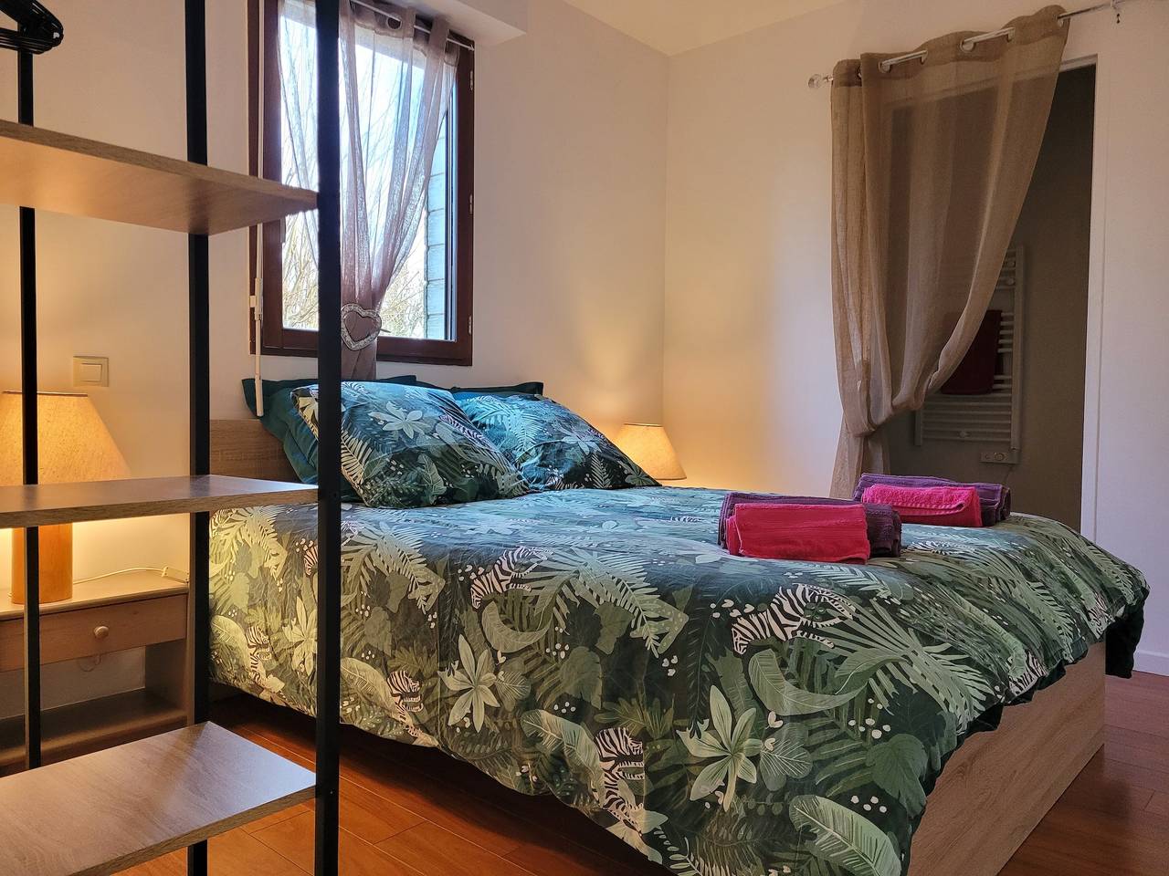 Maison chaleureuse en bois pour 6 personnes in Tréguidel, Côte de Goëlo