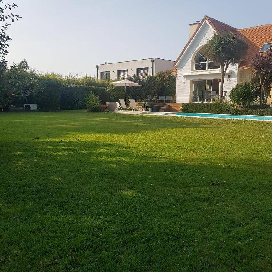 Entre Caen et la mer avec Piscine in Mathieu (Calvados), Région de Caen