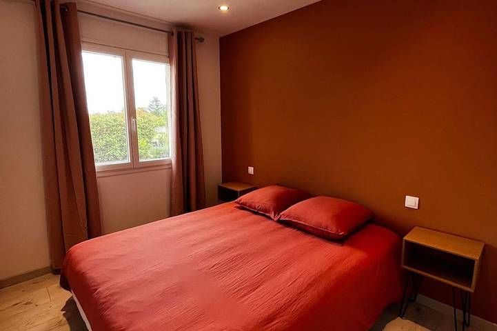 Location de vacances pour 10 personnes, avec jardin et jacuzzi à Boucé - 2