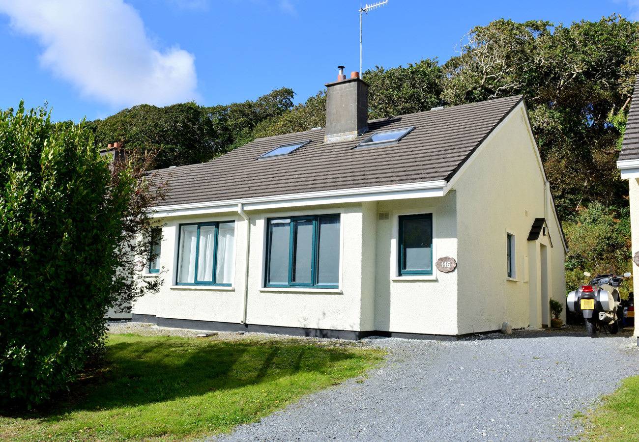 Villa for 4 People in Connemara National Park, Connacht