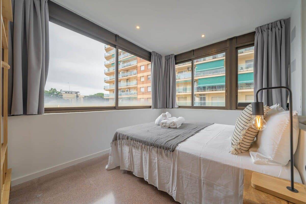 Apartamento entero, Apartamento de vacaciones para 3 personas con piscina in Malgrat De Mar, Costa Del Maresme