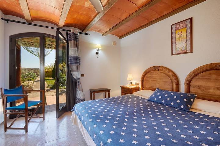 Location de vacances pour 10 personnes, avec jardin, animaux acceptés à Bordils - 3