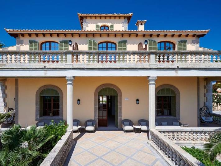 Ferienhaus für 12 Personen, mit Garten und Terrasse sowie Pool in Son Moll