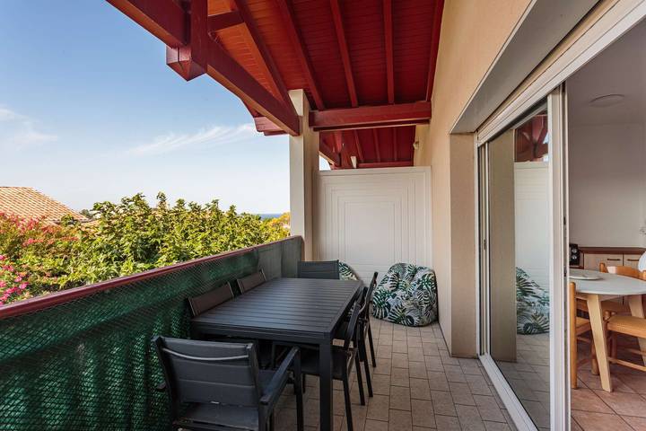 Apartamento de vacaciones para 4 personas, con balcón y piscina - 1