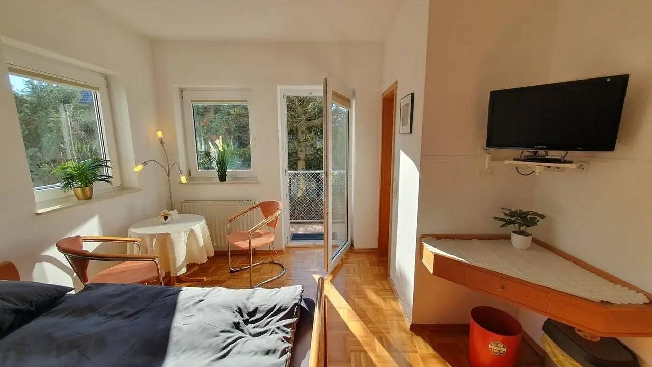 Ganze Ferienwohnung, Ferienwohnung für 2 Personen (25 m²) in Zwingenberg in Zwingenberg, Bergstraße