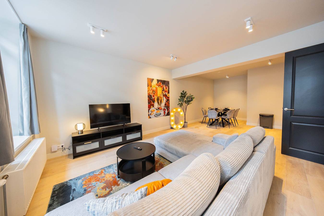 Entire apartment, Rotterdam Rustique  3Bdr Apartment Juf in Rotterdam, South Holland