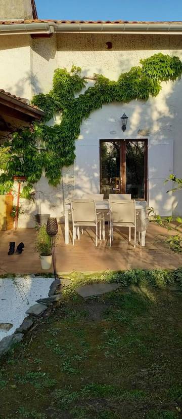 Chambre d’hôte pour 2 personnes, avec jardin à Le Houga