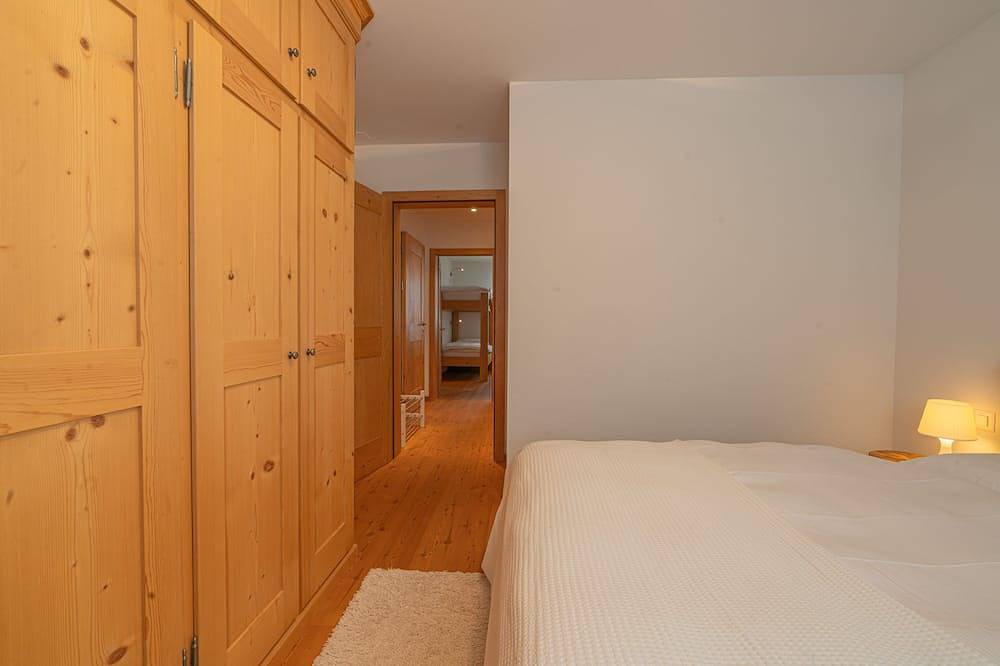 Apartamento entero, Apartamento de vacaciones Maloja para 1 - 4 personas con 2 dormitorios - Apartamento en casa unifami in Bregaglia, Saint Moritz