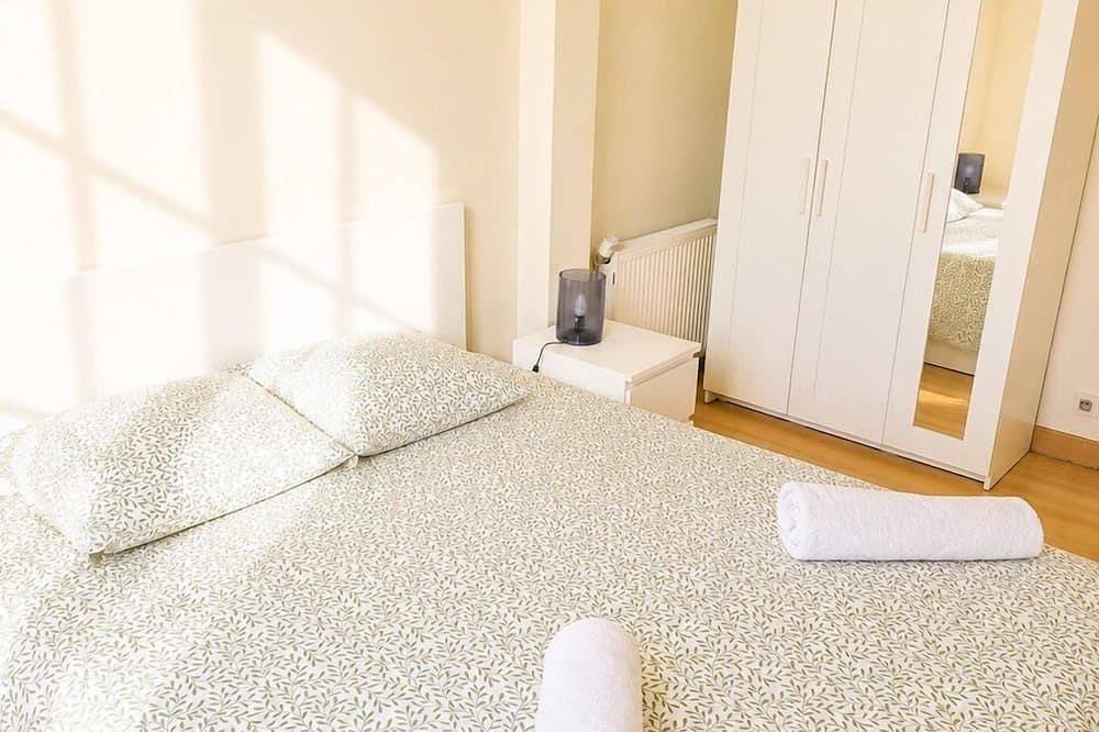 Entire apartment, Appartement 6 personnes  – Châtellerault in Châtellerault, Vienne