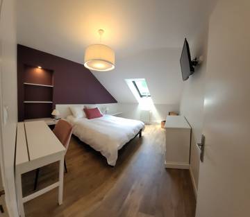 Gîte pour 8 personnes, avec jardin à Sainte-Colombe-de-Peyre