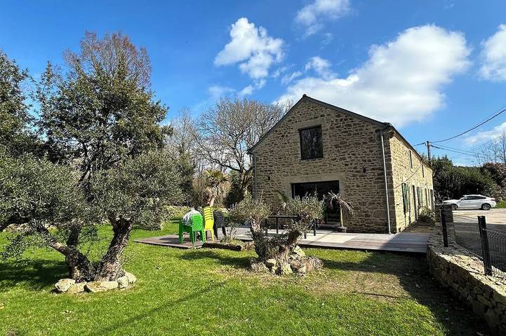 Holiday home for 10 people, with terrace and sauna as well as garden - 1