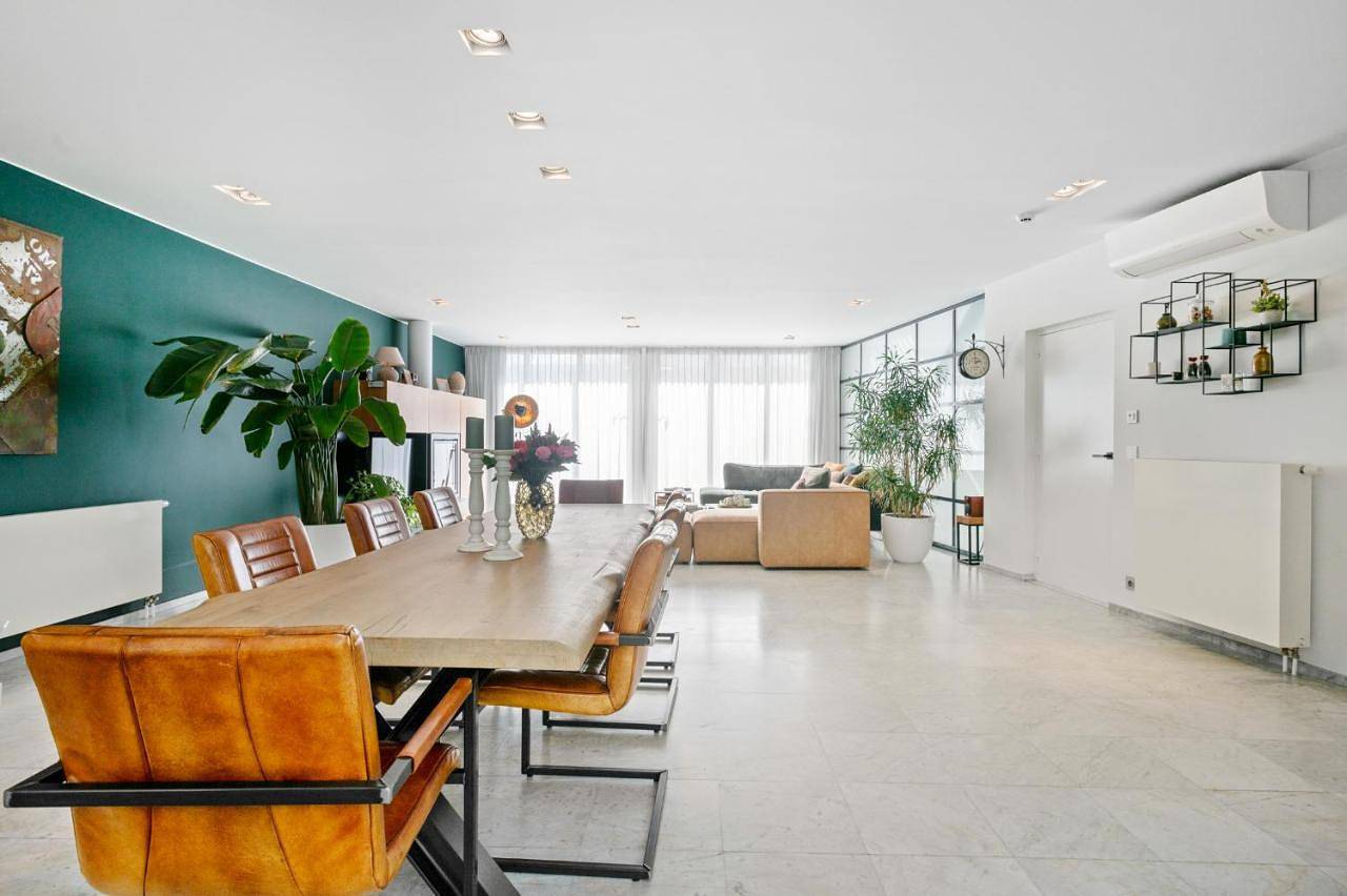 Five-Bedroom House in Antwerpen, Antwerpen und Umgebung