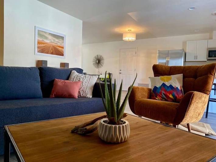 Vacation rental for 8 people, with terrace and hot tub in Yucca Valley