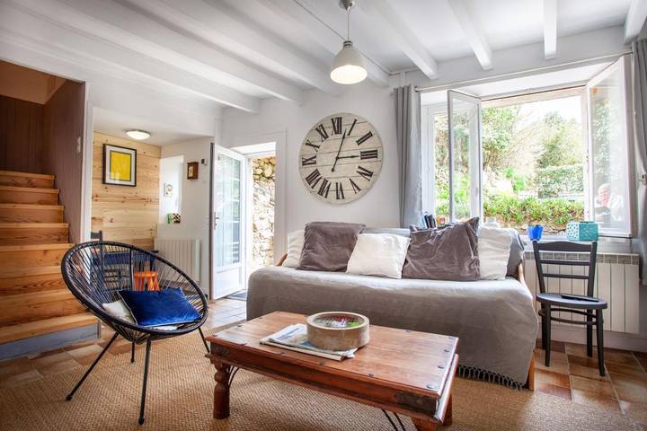 Location de vacances pour 6 personnes, avec jardin et vue dans Port du Cap Lévi - 3