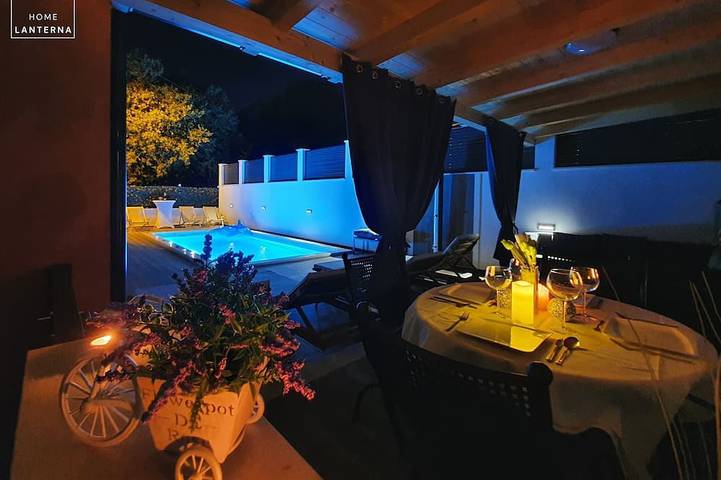 Villa pour 10 personnes, avec balcon et jardin à Solin