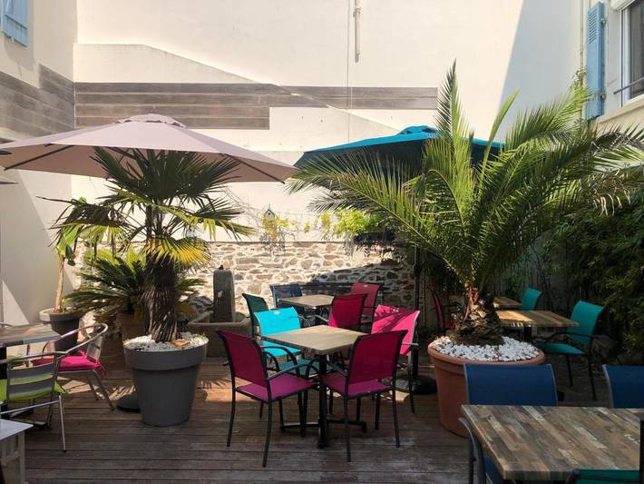 Hôtel pour 2 personnes, avec jardin dans Office De Tourisme Du Chateau D Olonne
