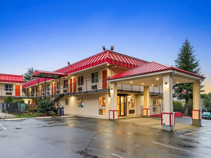 Apartamento entero, 2 camas tamaño queen | Renton Wa in Renton, Lake Washington
