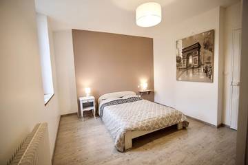 Location De Vacances pour 18 Personnes dans Monceau-le-Waast, Aisne, Photo 2