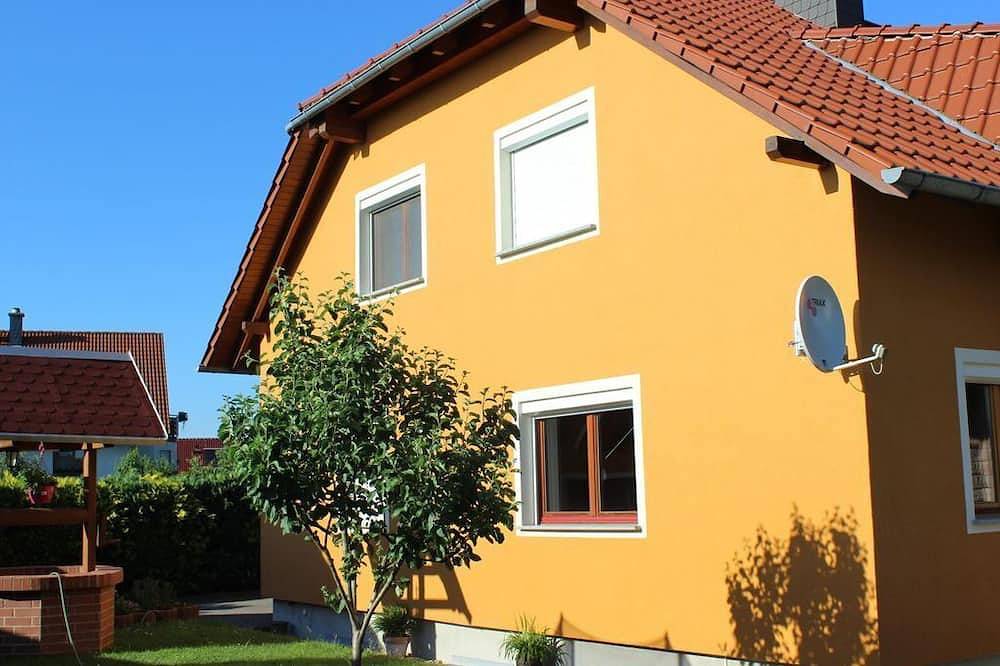 Ganze Wohnung, Ferienwohnung Heckel – Urlaub in der Oberlausitz - Ferienwohnung mit Garten und in Malschwitz, Oberlausitz-Niederschlesien