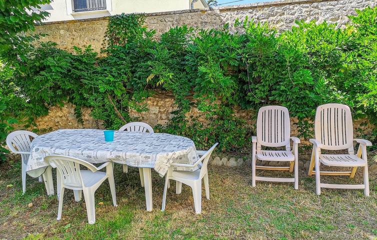 Appartement confortable à Vendôme avec WiFi, TV et parking in Vendôme, Vallée de la Loire